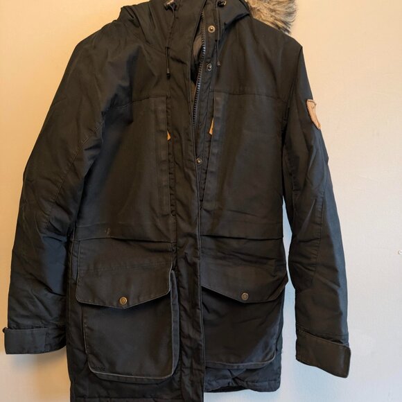 Fjallraven Parka - Picture 1 of 6